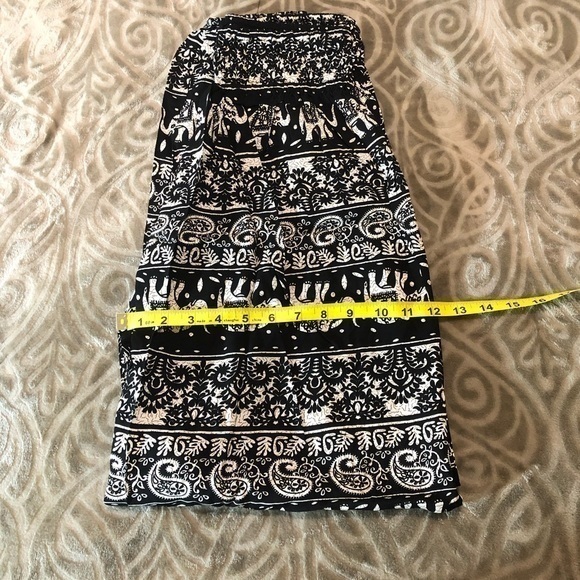 Womenβs Harem Pants - Elephant Prints - Picture 4 of 7